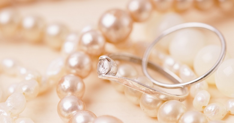 ファッションアイテムの発送時に良い印象を与えられる梱包方法