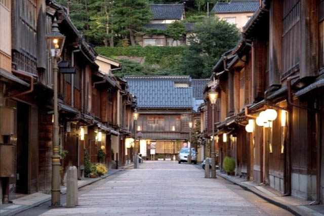 10.石川（金沢）【金沢ならではの伝統工芸・伝統芸能を学ぶ旅】