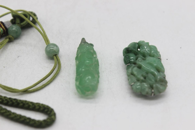 aucfan　翡翠 裸石 ひすい ルース 彫刻　まとめ